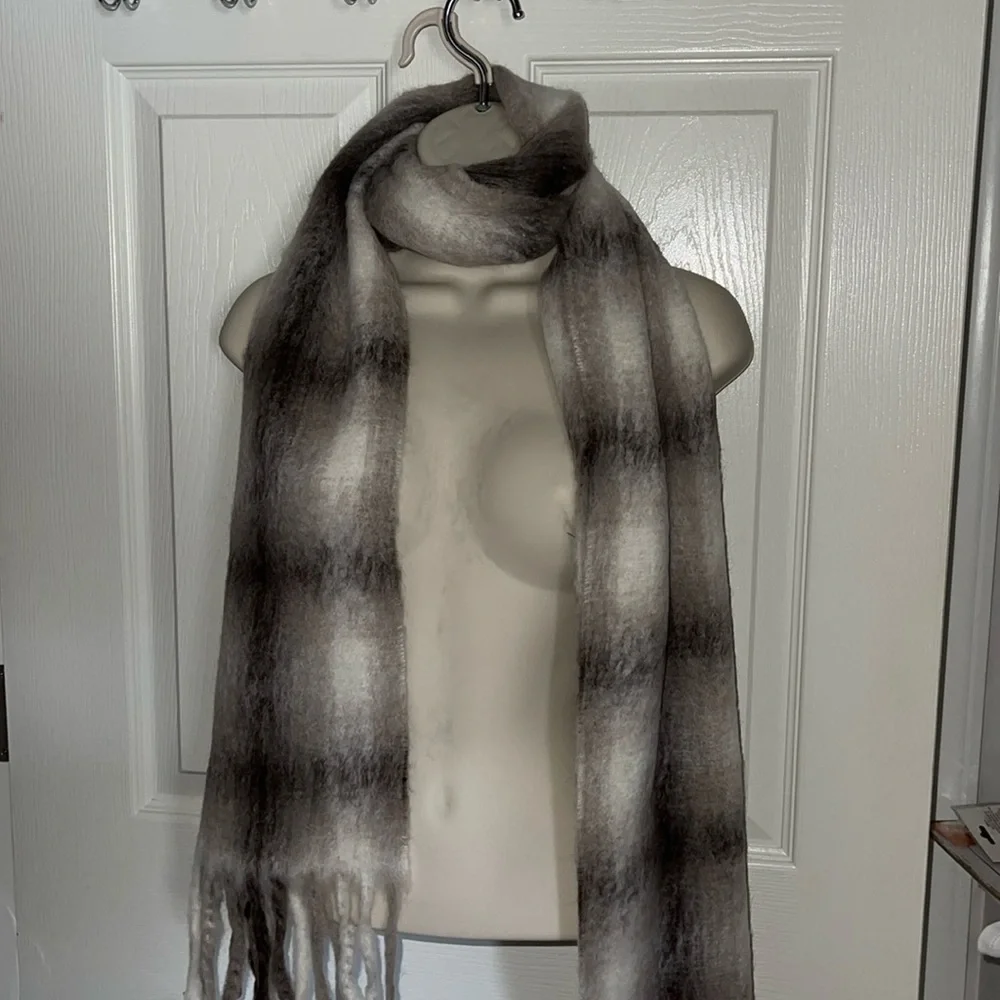 Ralph Lauren Scarf